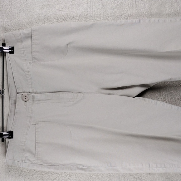 Woolrich Cotton Stone High Rise Zipper Front Straight Leg Casual Capris Pant - Picture 2 of 15